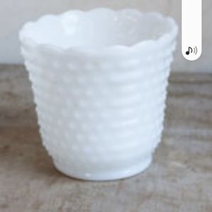 Milk glass vase